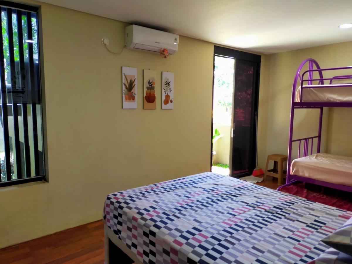 Vimala Hill Villa And Resort - 3 Bedrooms Bogor Buitenkant foto