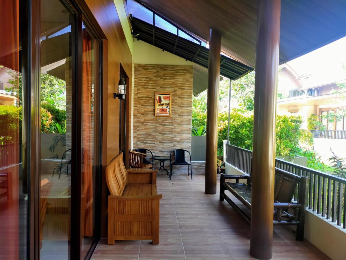 Vimala Hill Villa And Resort - 3 Bedrooms Bogor Buitenkant foto